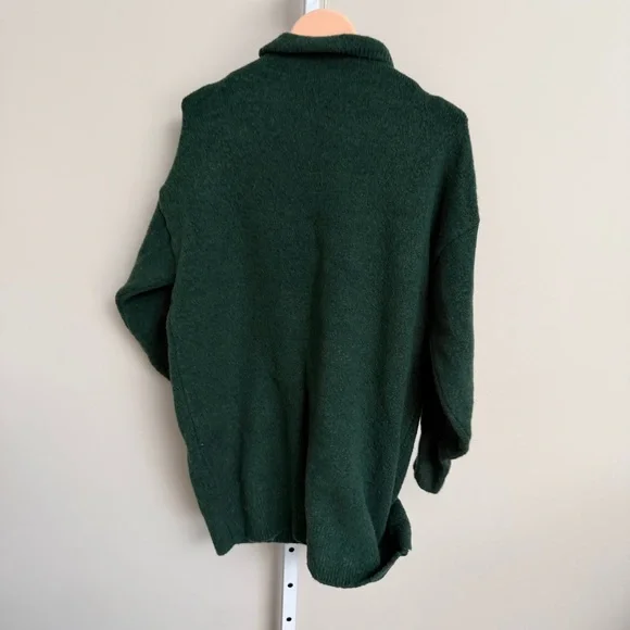 Peach Cozy Green Turtleneck Sweater made in Korea size S oversized - Picture 3 of 4